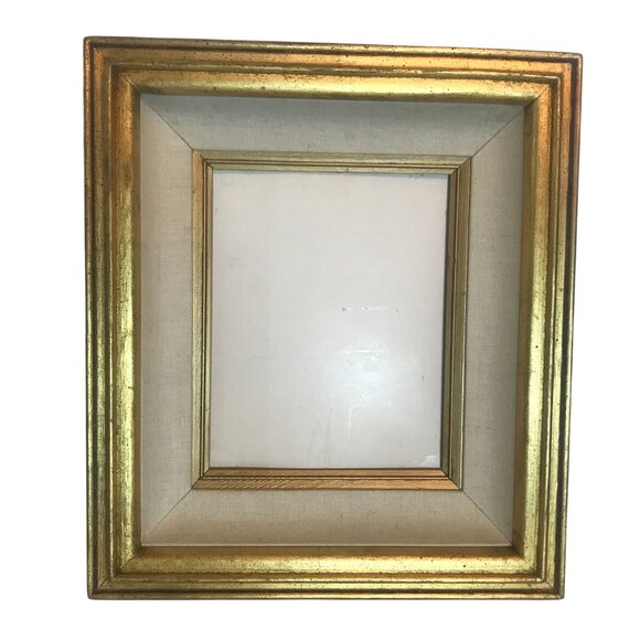 Gold Leaf Wood Wall Mount Art Frame With Linen Insert 14" x 16" - Picture 1 of 7